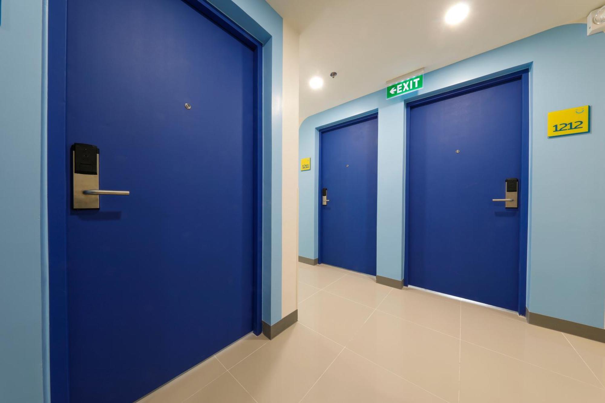 Hop Inn Hotel Iloilo ภายนอก รูปภาพ