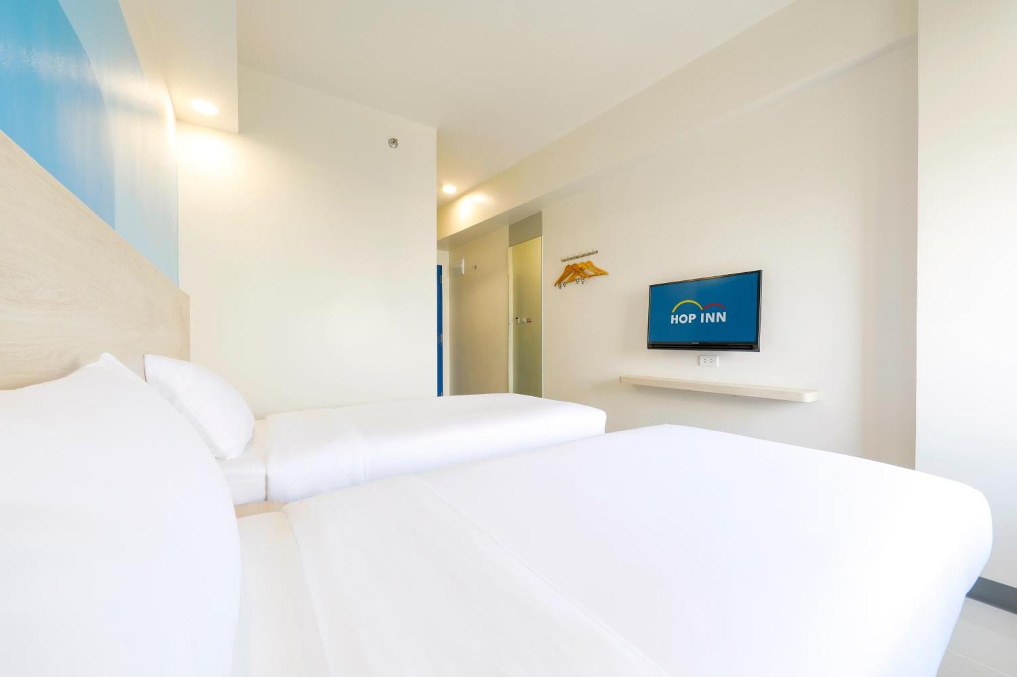 Hop Inn Hotel Iloilo ภายนอก รูปภาพ
